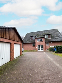 Gemütliche 2-Zimmer-Wohnung  mit Gartenanteil und 2 Garagen in ruhiger, zentraler Lage von Klecken